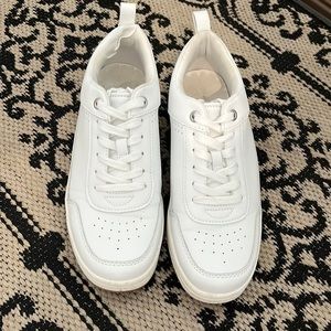 Universal Thread sneakers